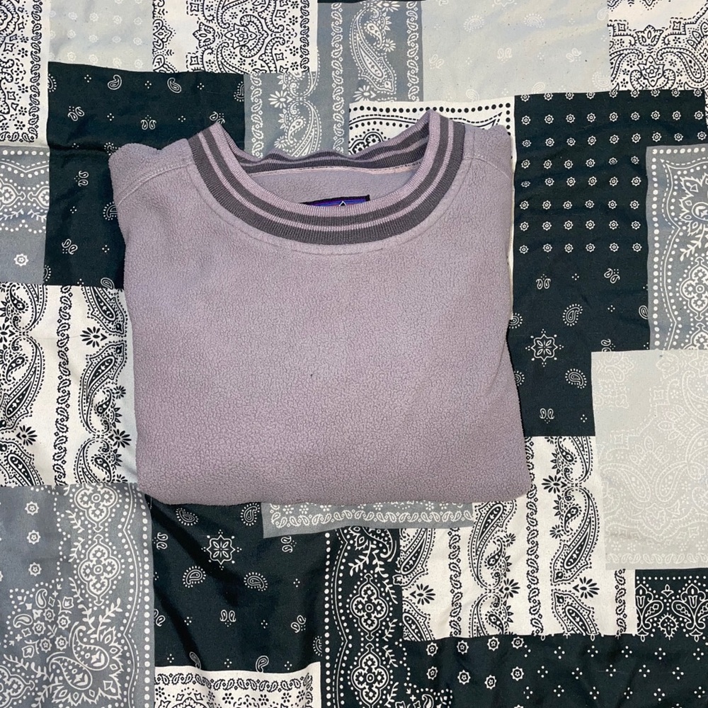 Vintage Patagonia crewneck (size Medium)